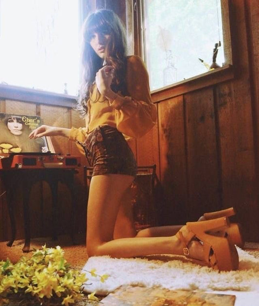 What's My Vintage Style? A Fun Quiz to Discover Your Unique Look!