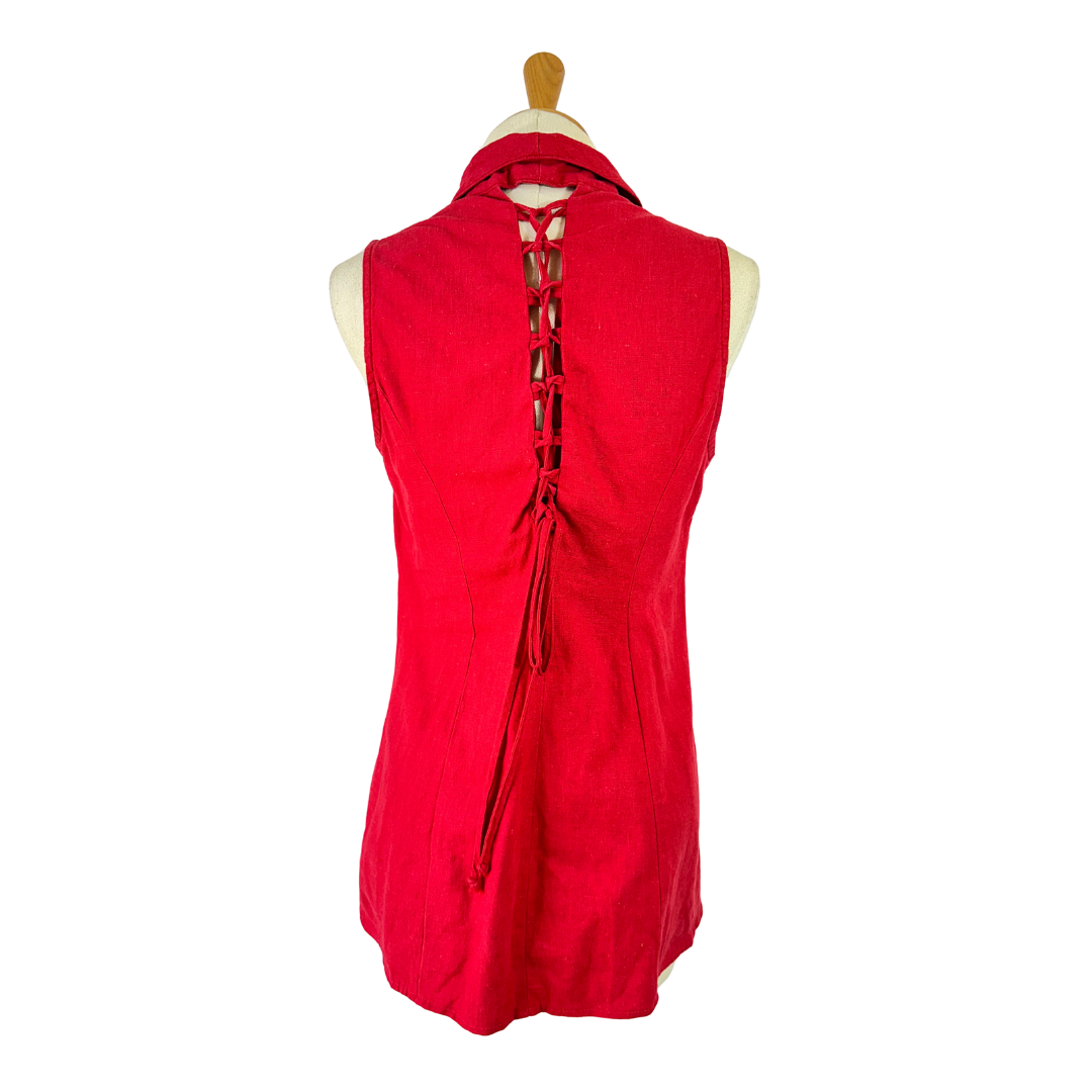 Red 90s sleeveless top - M