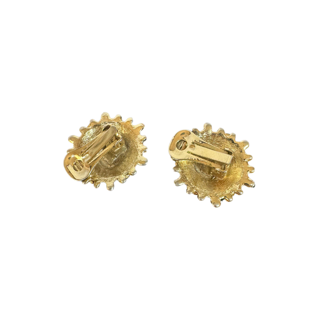 Gold vintage clip on earrings