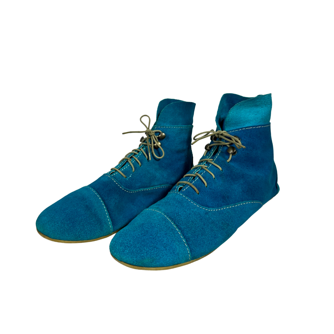 Suede laced up boots - UK8