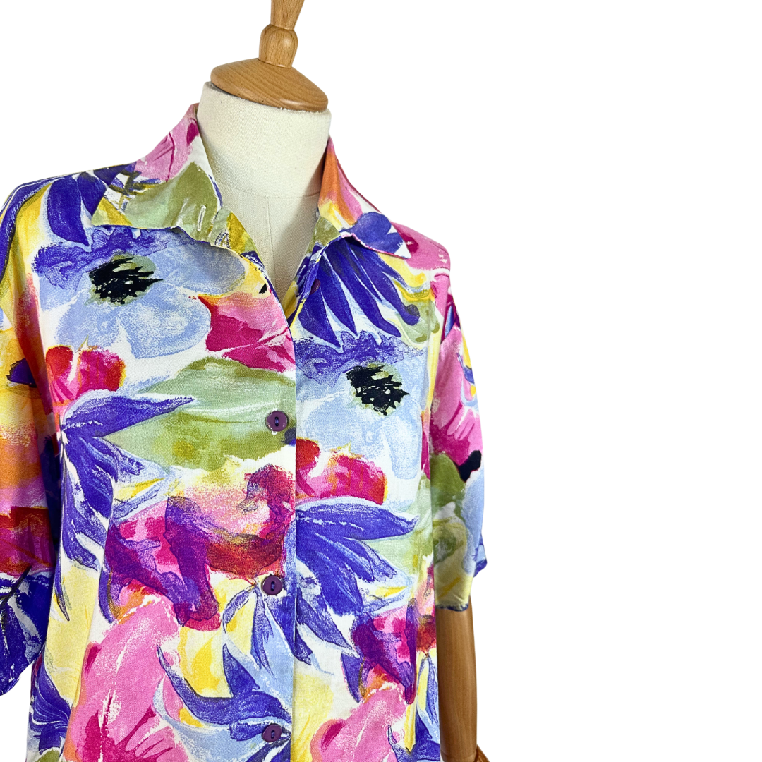 Vintage floral pastel shirt - M