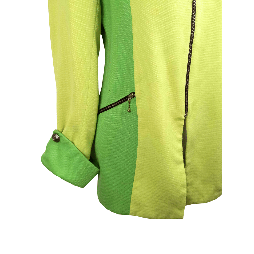 Zipped up collared jacket - M