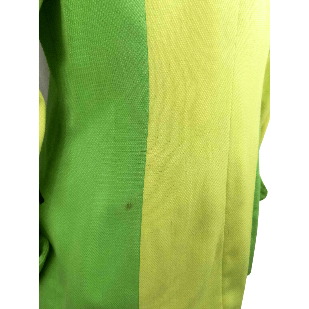 Zipped up collared jacket - M