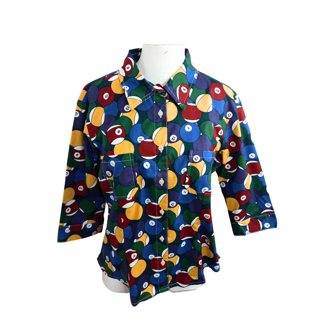 Three-quarter shirt with pool ball print - L
