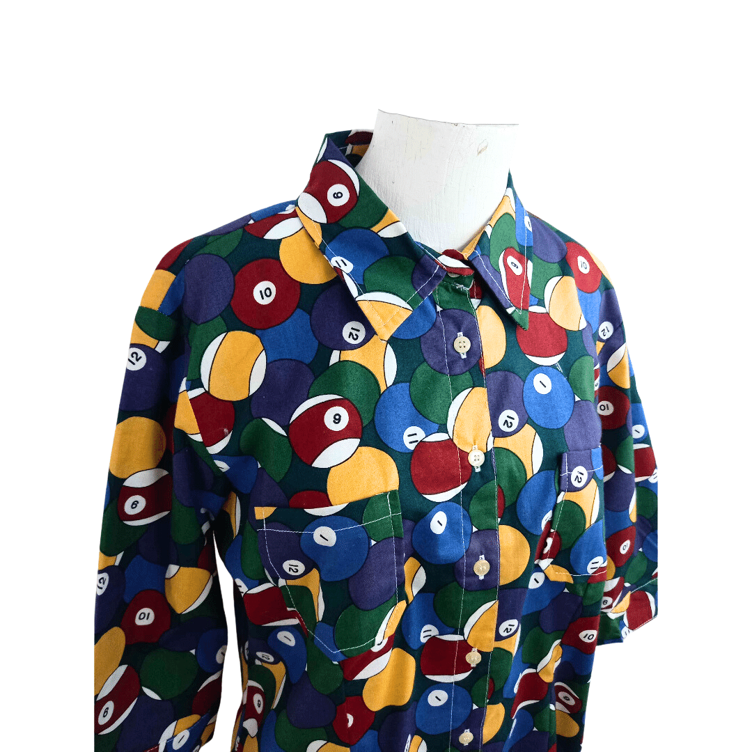 Three-quarter shirt with pool ball print - L