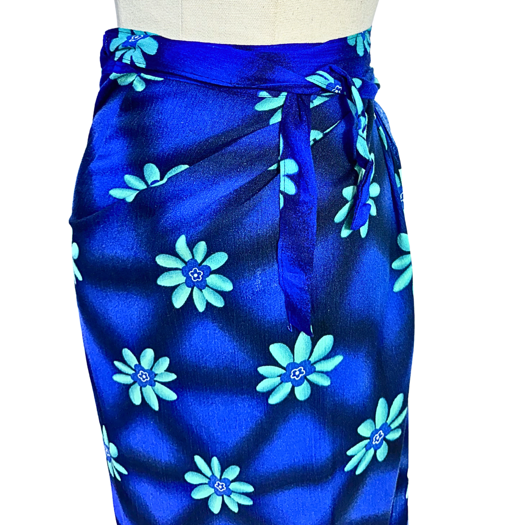 Blue floral wrap skirt - S