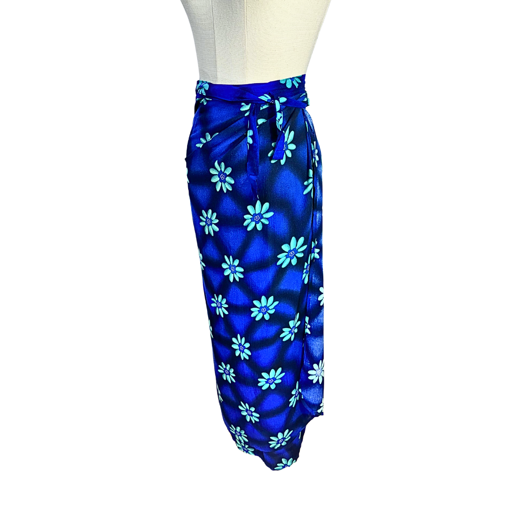 Blue floral wrap skirt - S