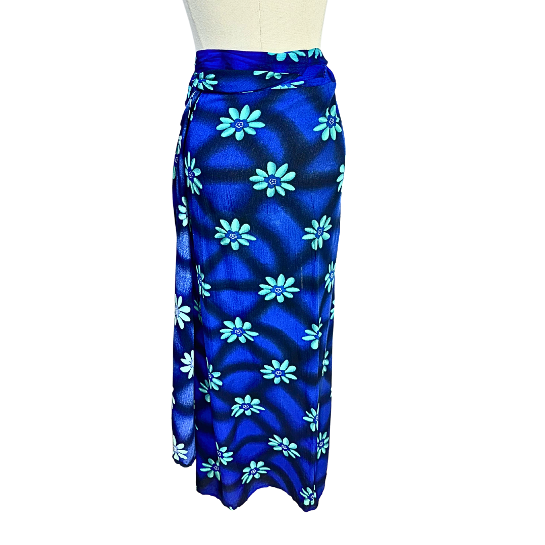 Blue floral wrap skirt - S