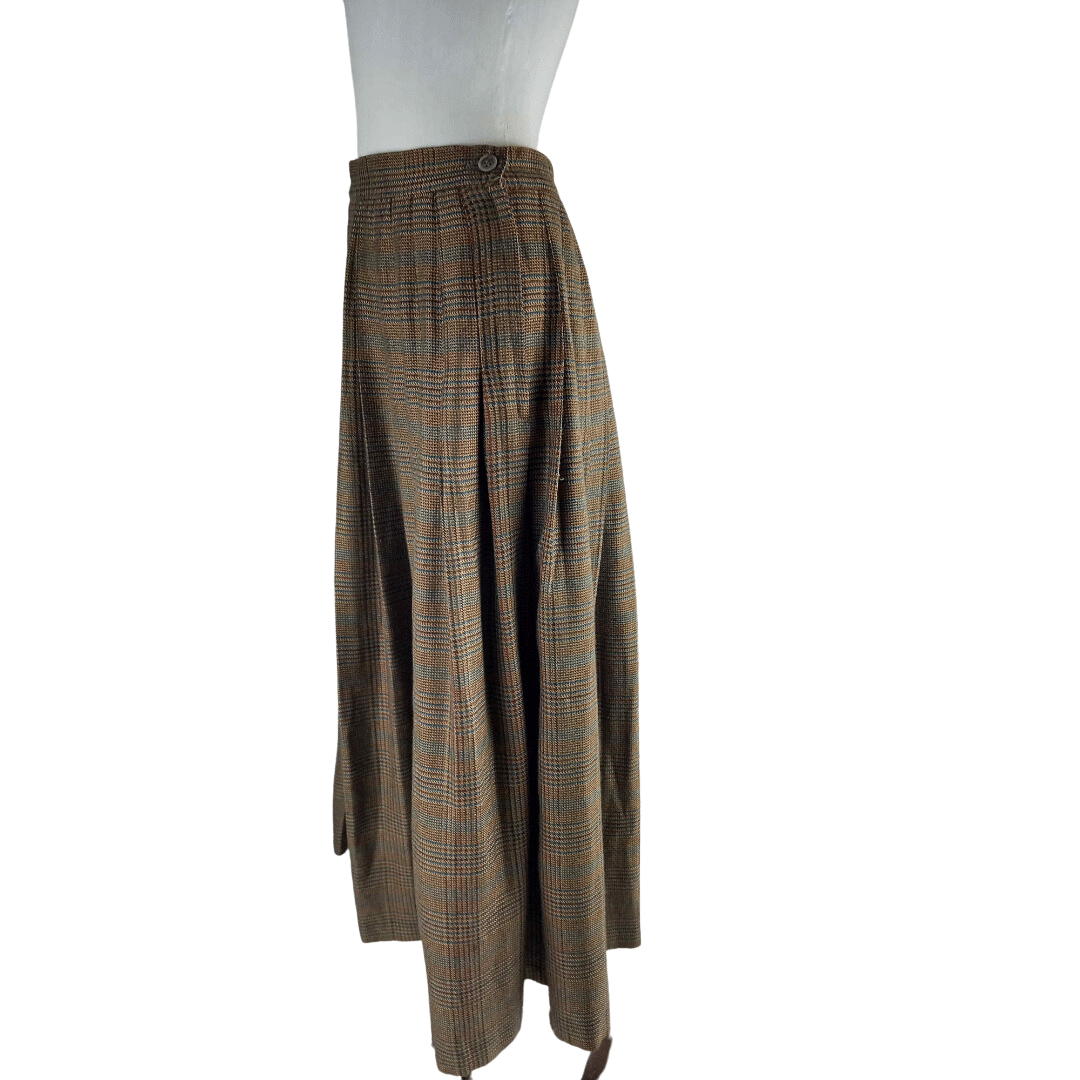 Vintage pleated high-waisted skirt - M