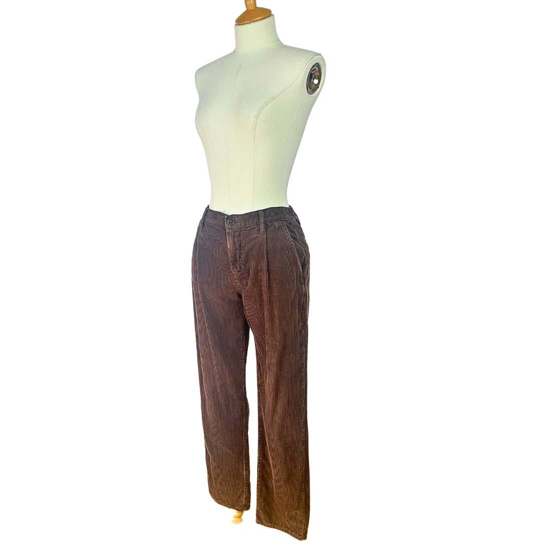 Brown vintage corduroy pants - M
