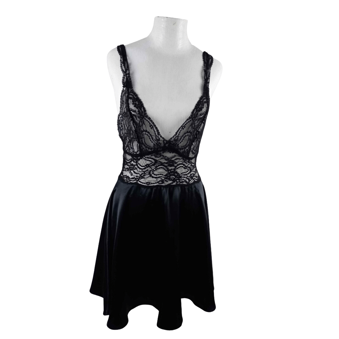 Lace and satin lingerie - S/M