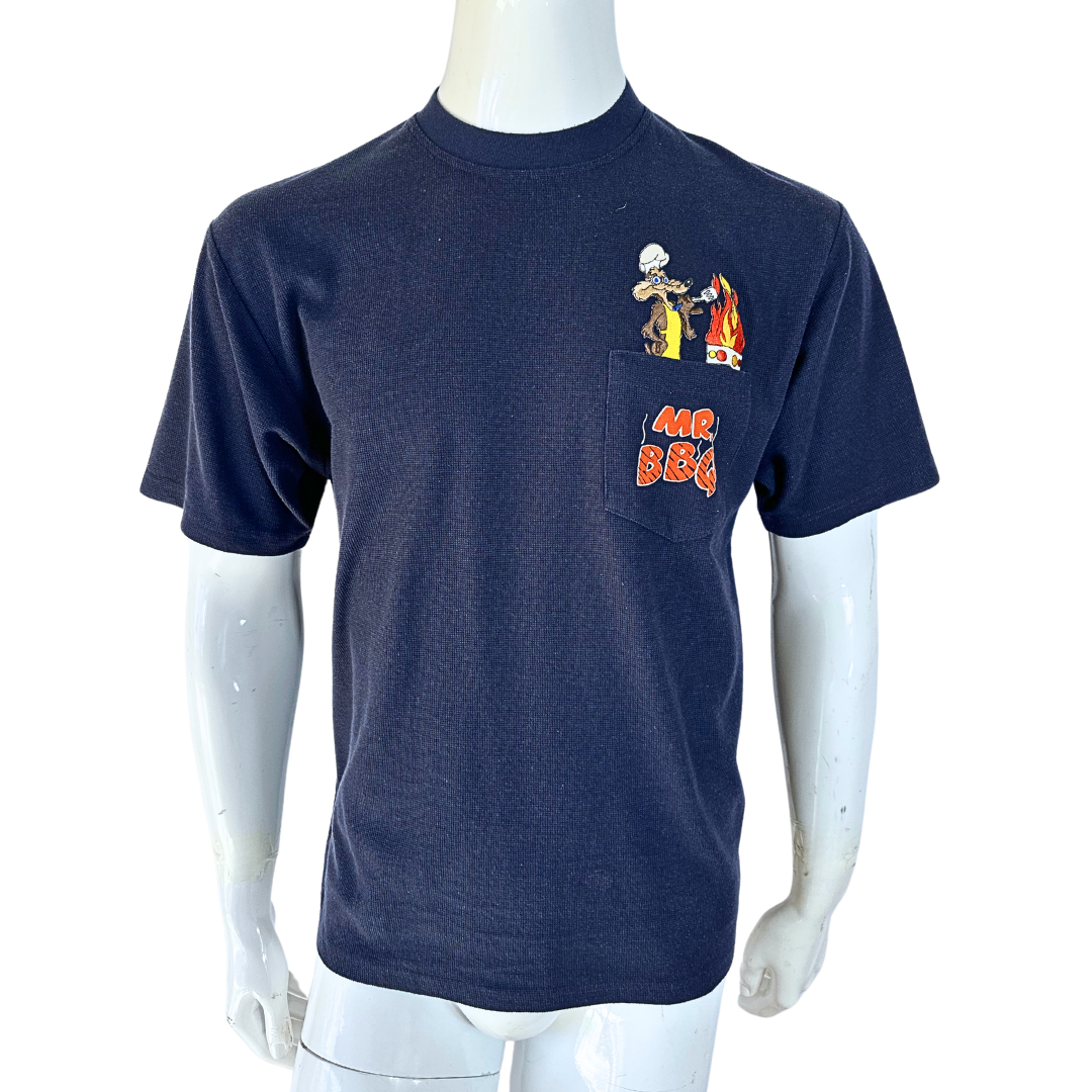 Looney Tunes Wile E Coyote embroidered tshirt - M