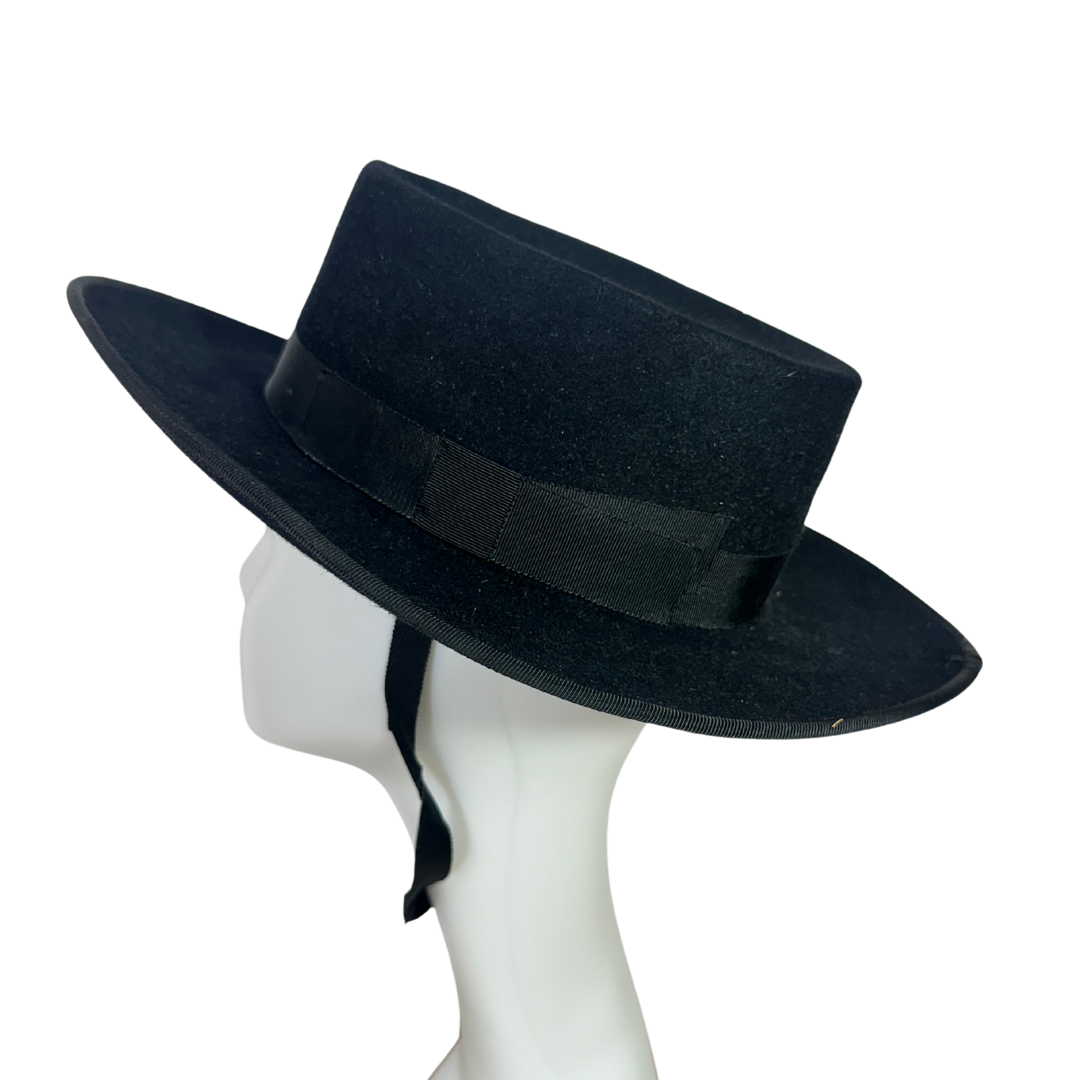 Black traditional Spanish equestrian hat - M