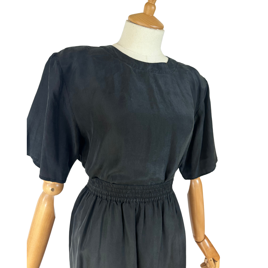 Black vintage silk outfit set - M