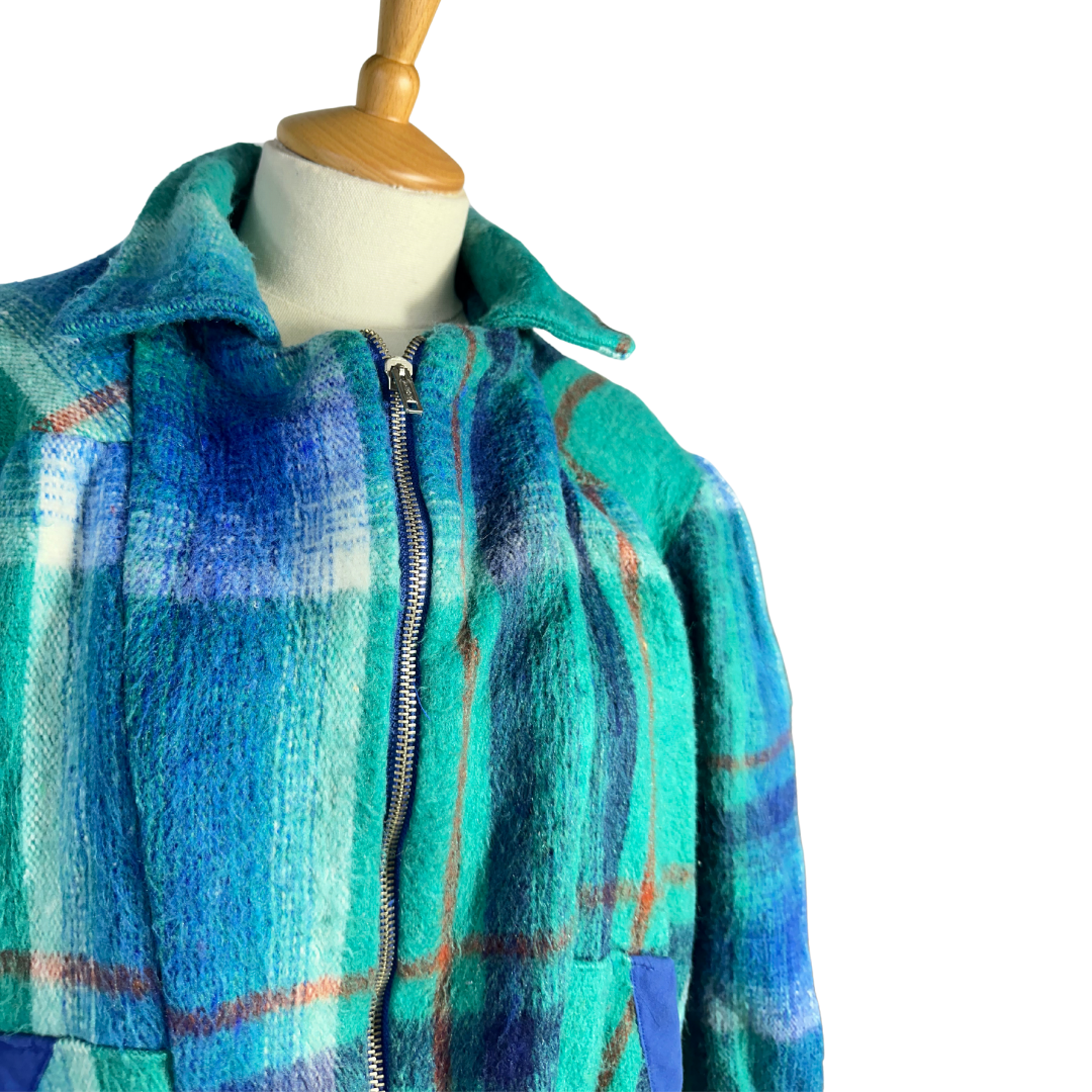 Vintage plaid wool jacket - M