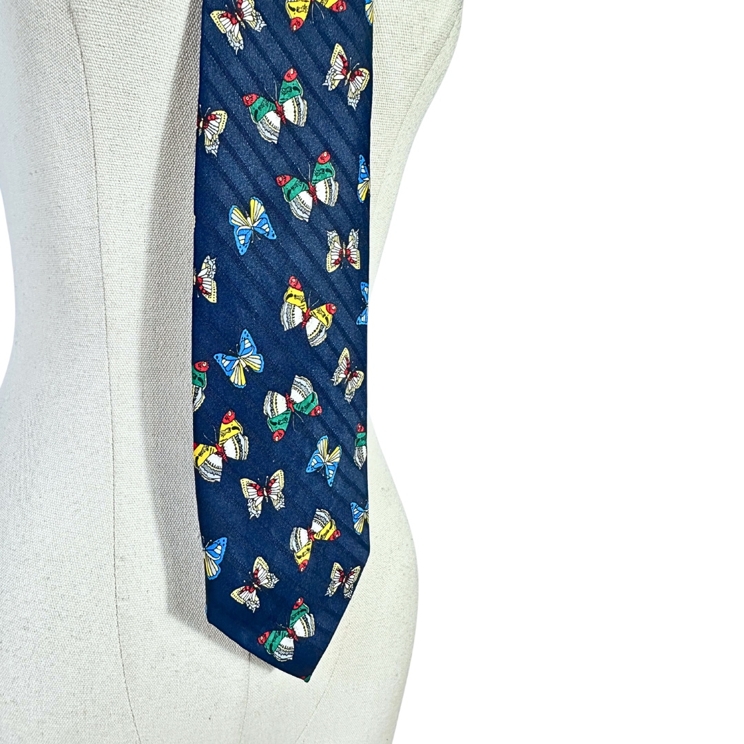 Vintage butterfly print necktie