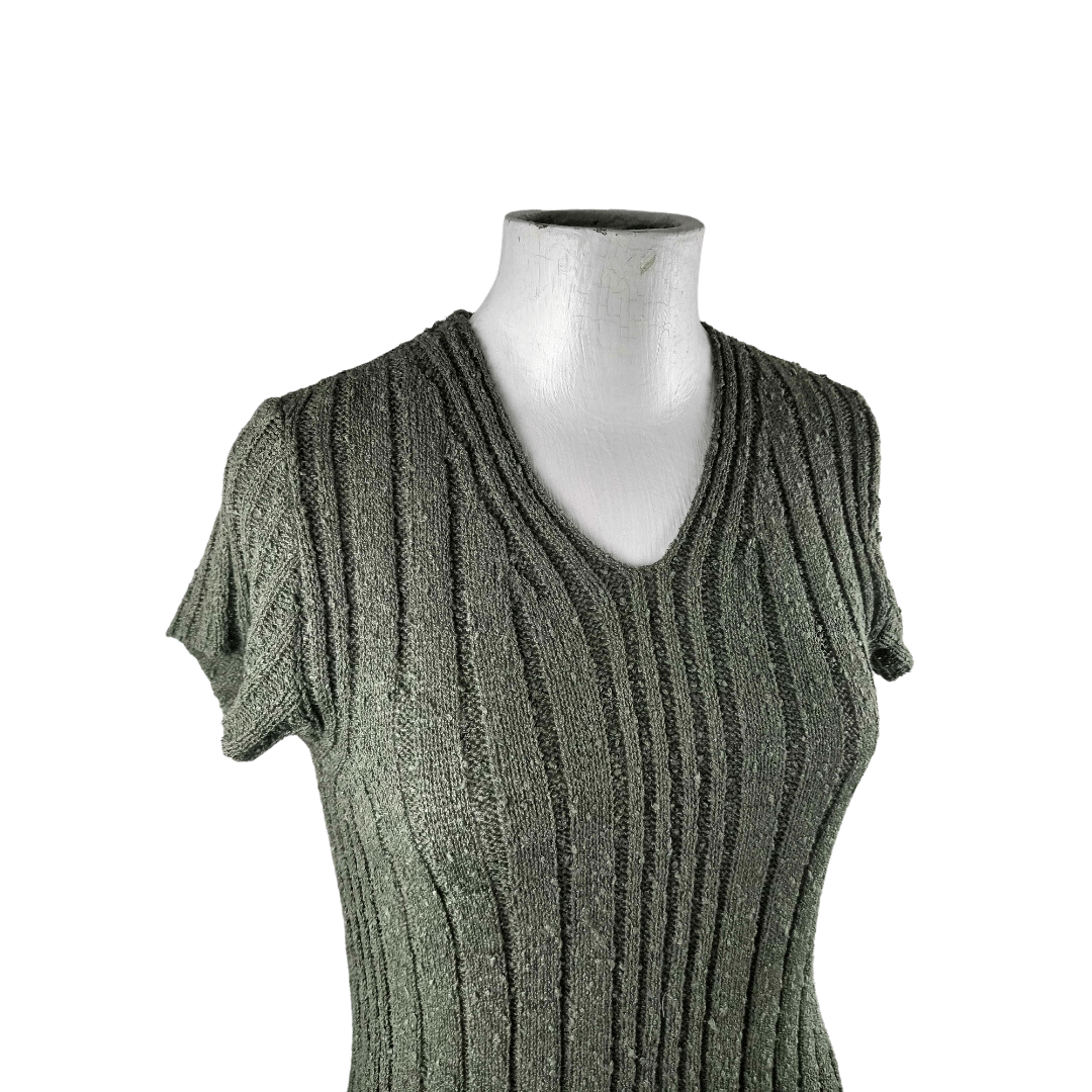 V-neck shortsleeve ribbed top - S