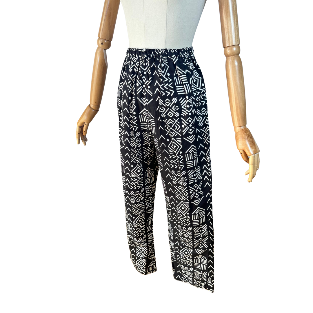 Black and white Aztec print pants - S