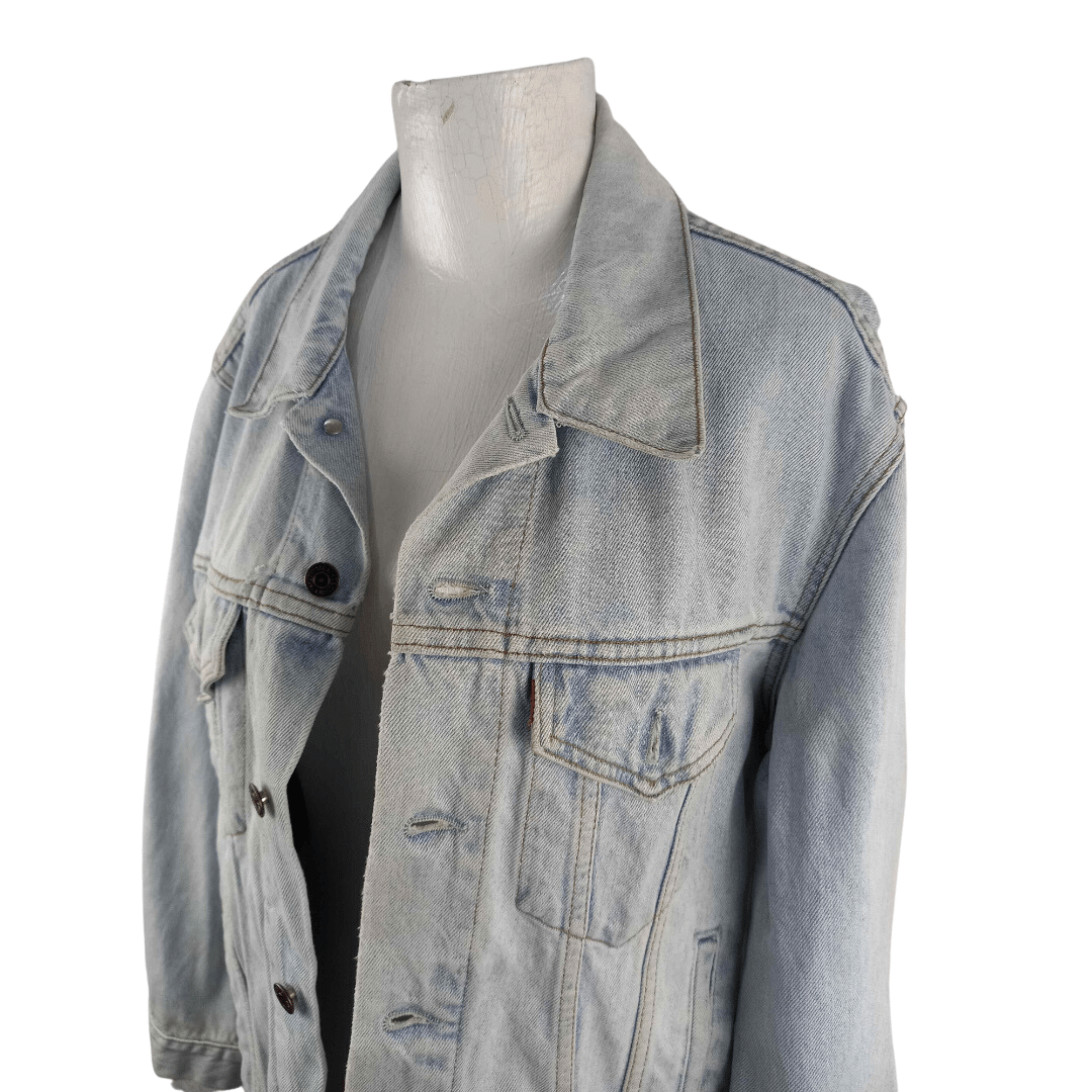 Vintage Levi's light-wash denim jacket - S/M
