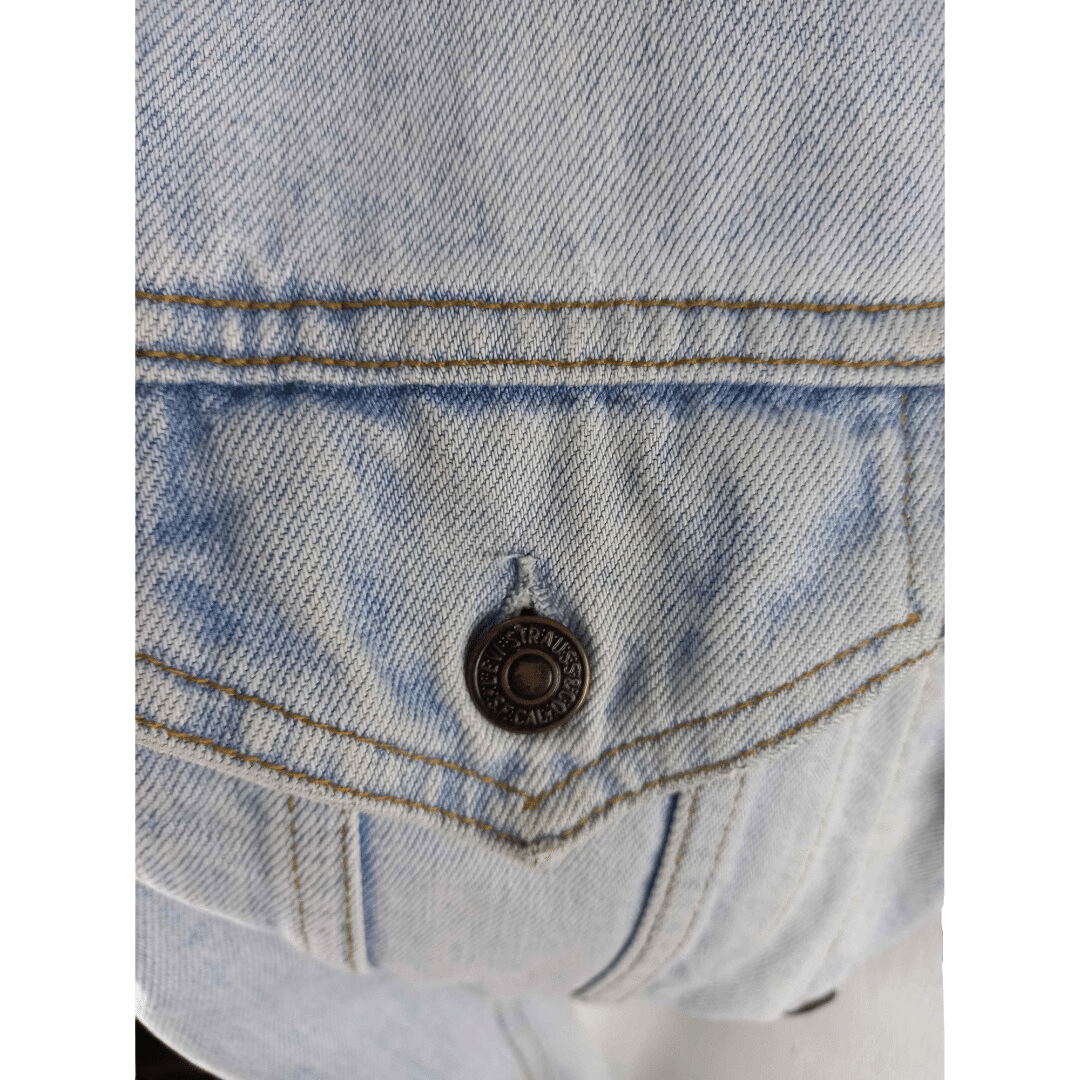 Vintage Levi's light-wash denim jacket - S/M
