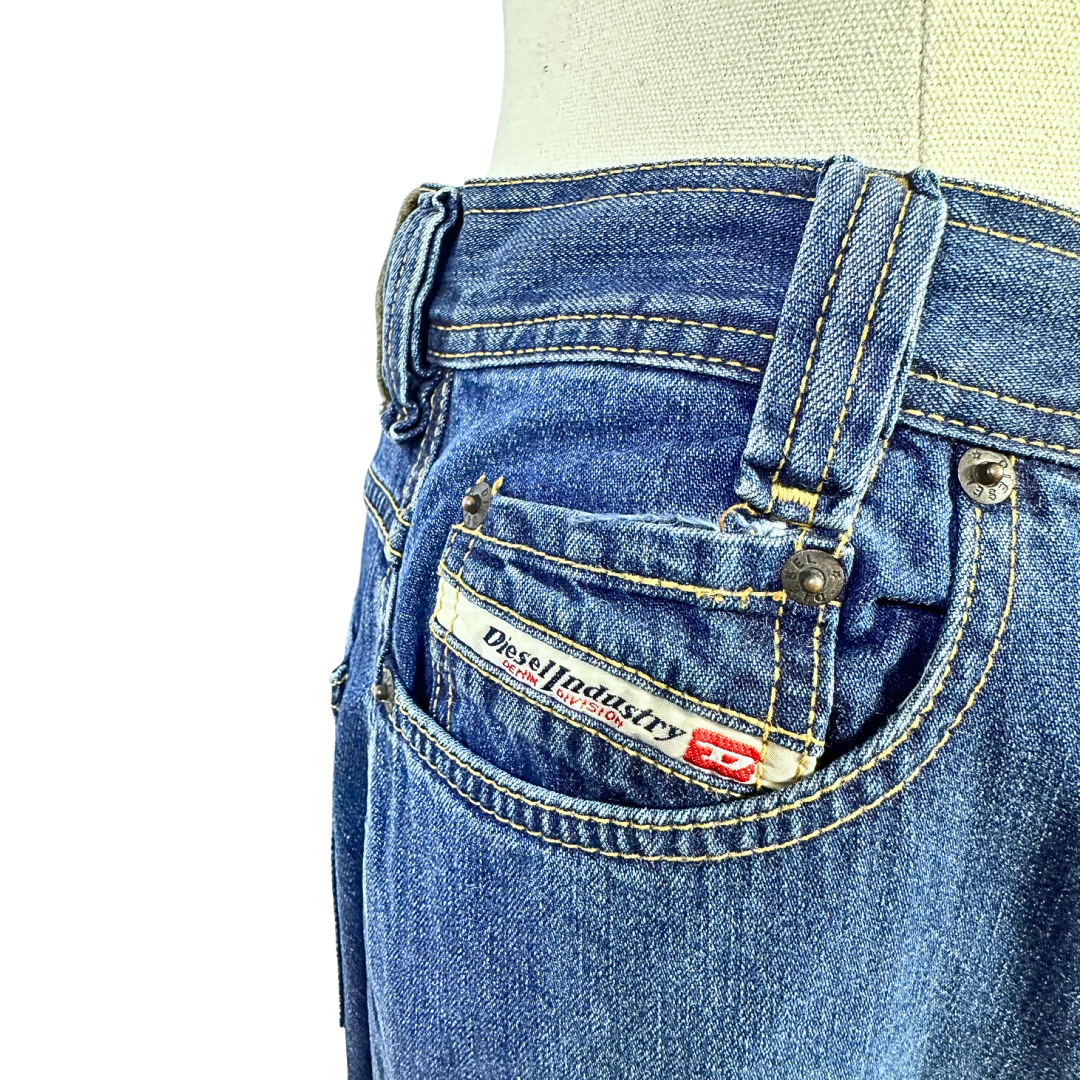 Vintage Diesel Industry button fly denim jeans - M
