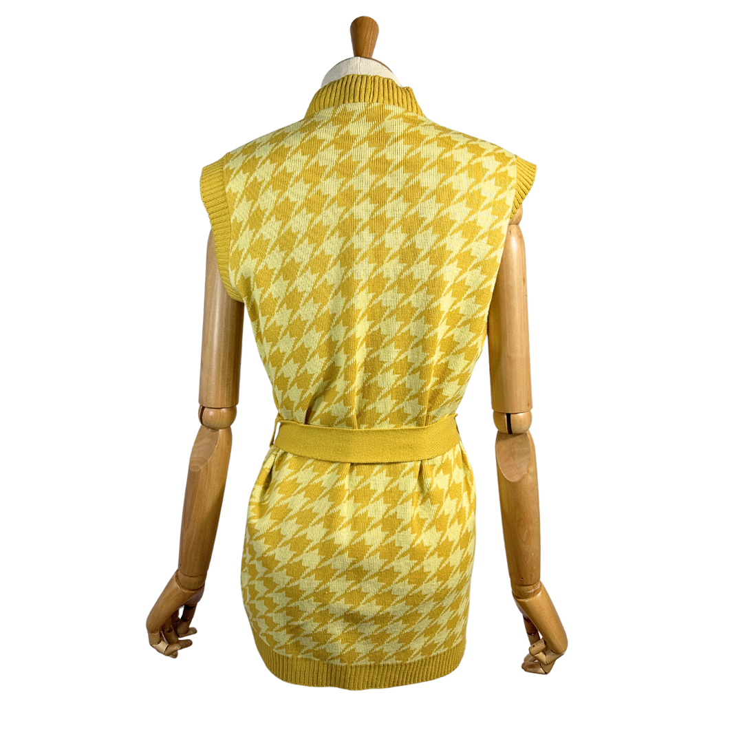 Houndstooth pattern sleeveless cardigan - M