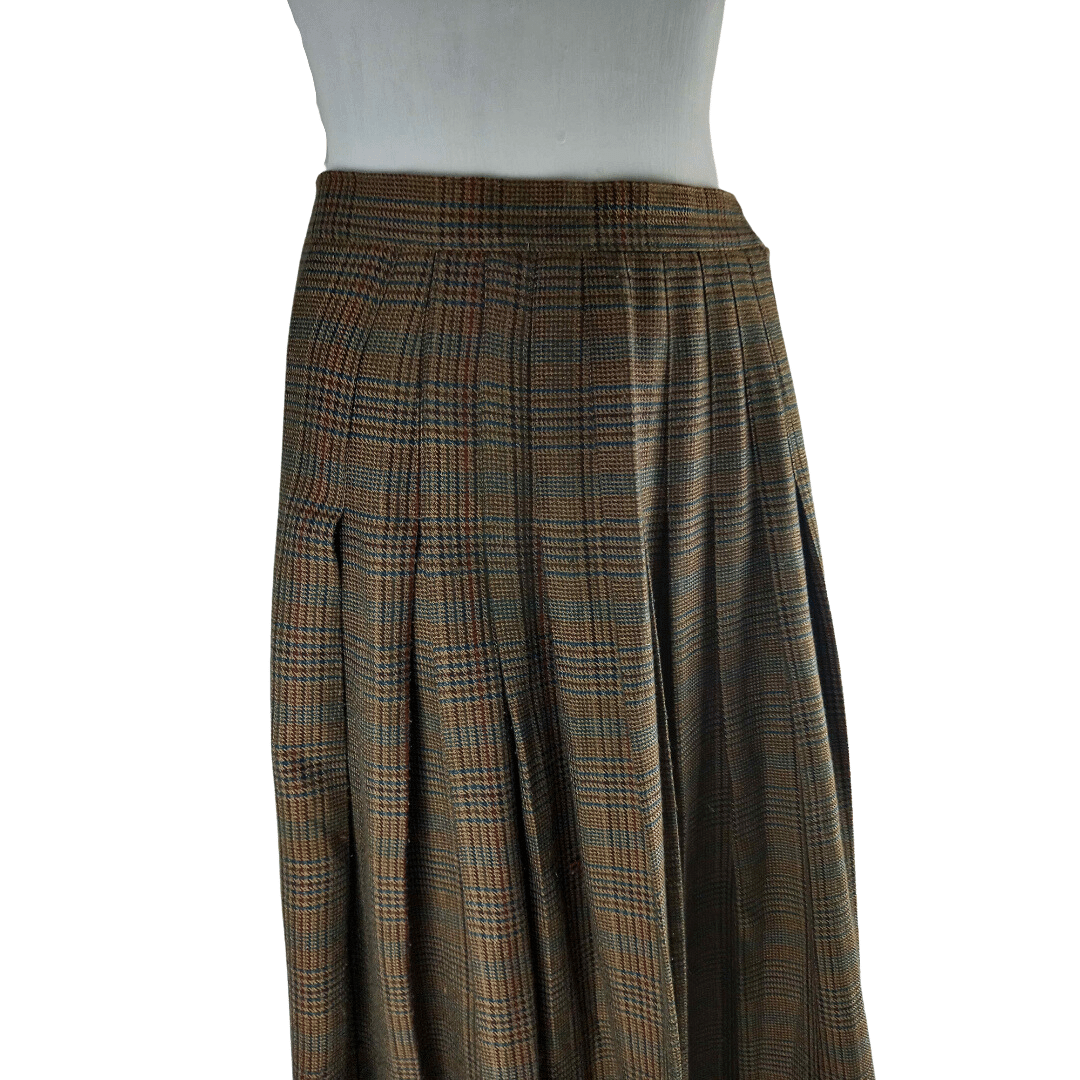 Vintage pleated high-waisted skirt - M