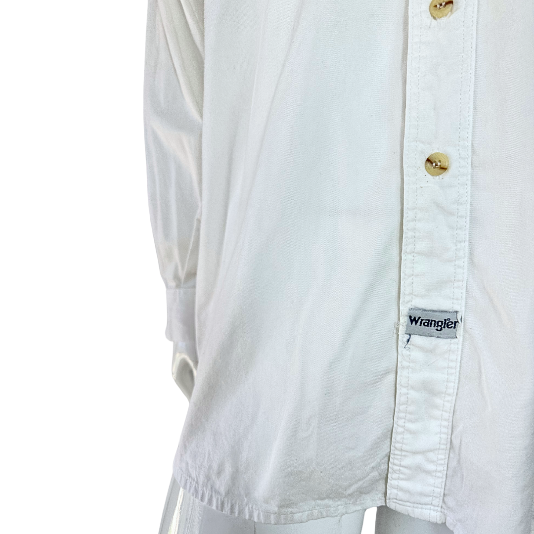 White Wrangler shirt - L