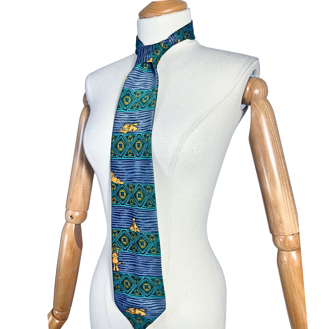 90s Garfield character necktie