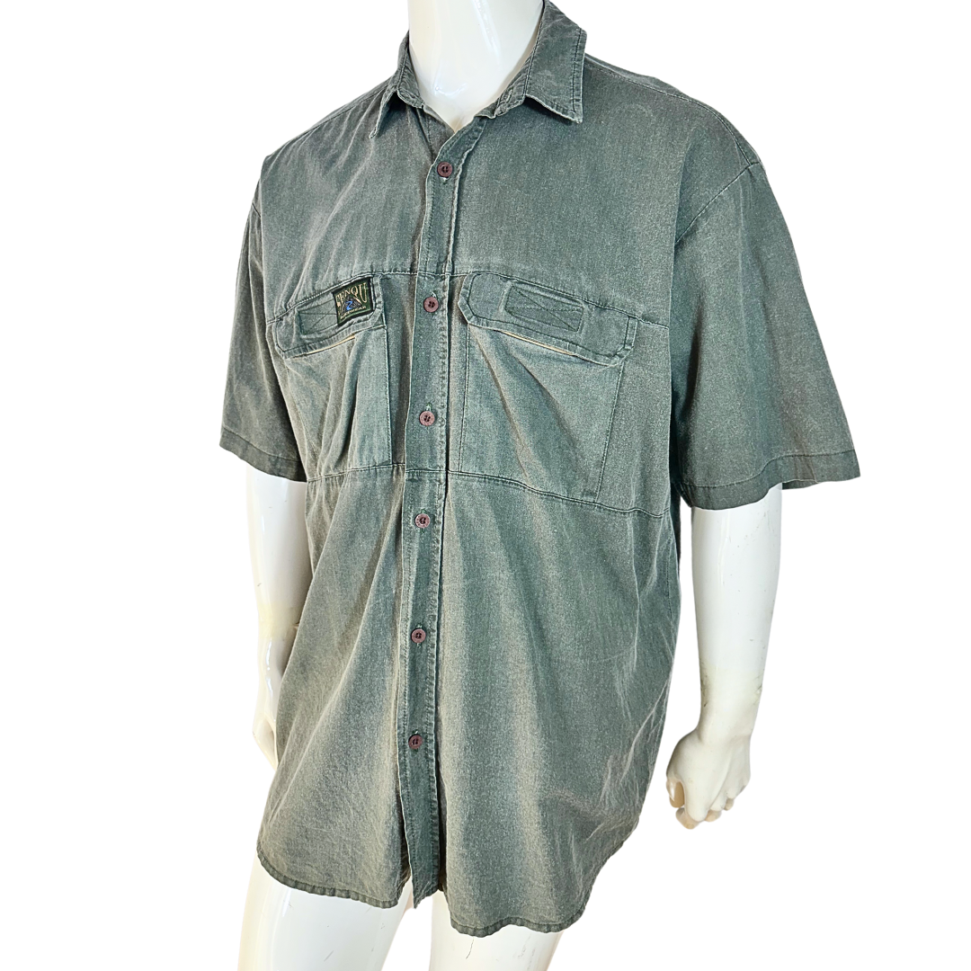 Green smoke vintage shirt - L