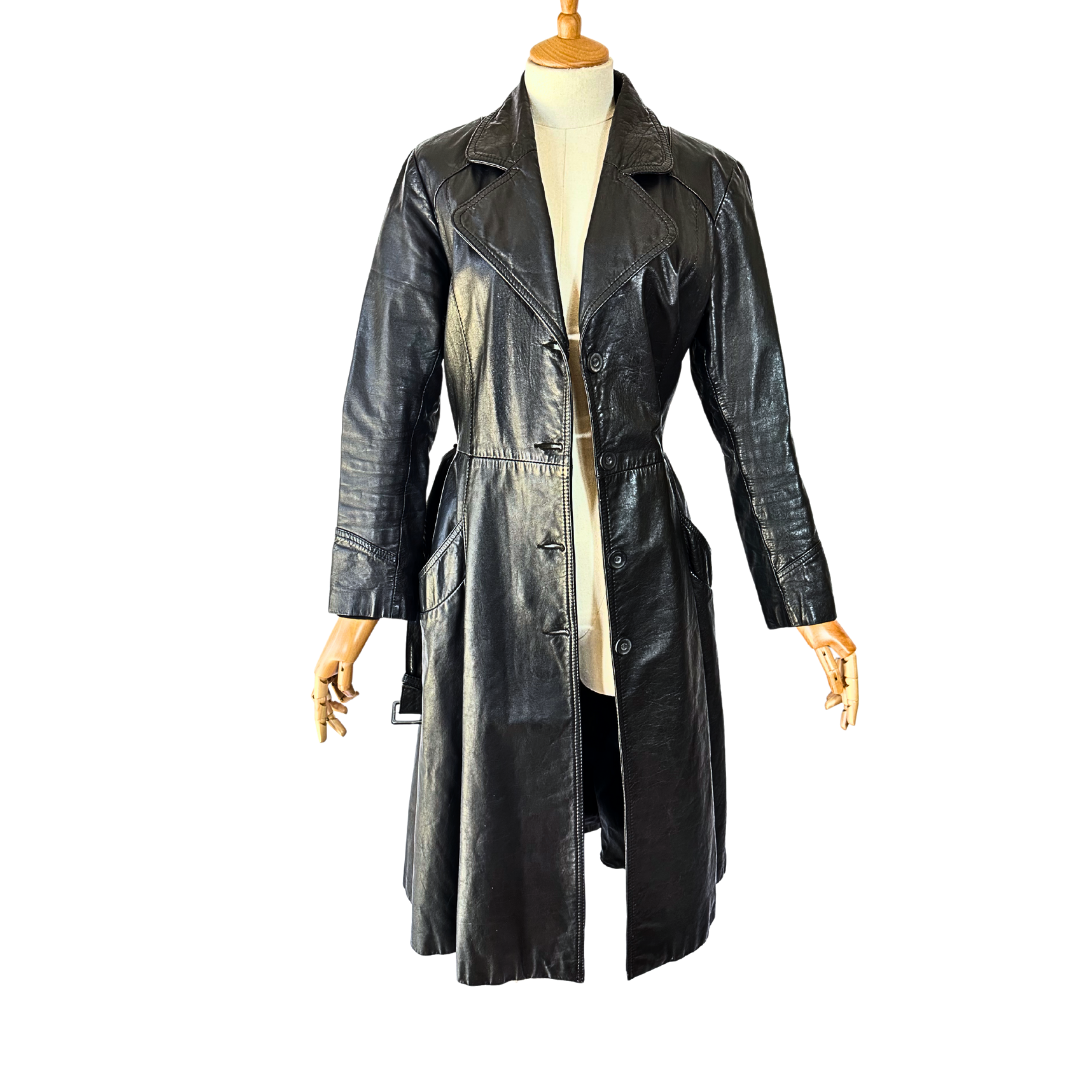 Black vintage leather coat - M