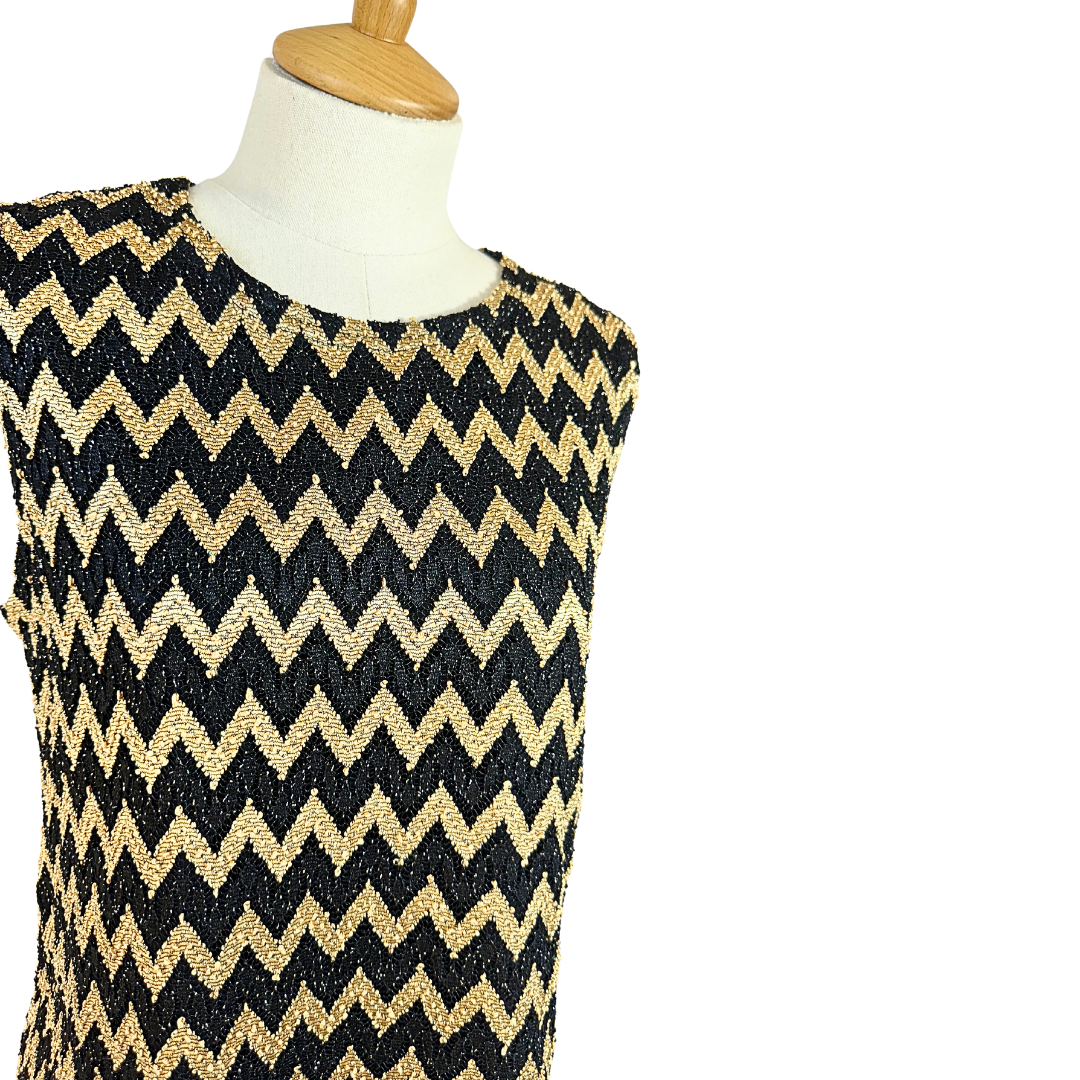 Black and gold chevron top - L