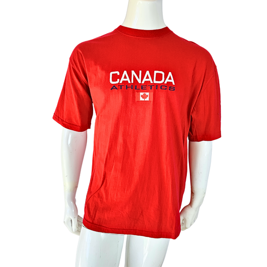 Red Canada embroidered tshirt - L