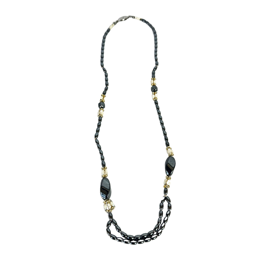 Black hematite and freshwater pearl necklace