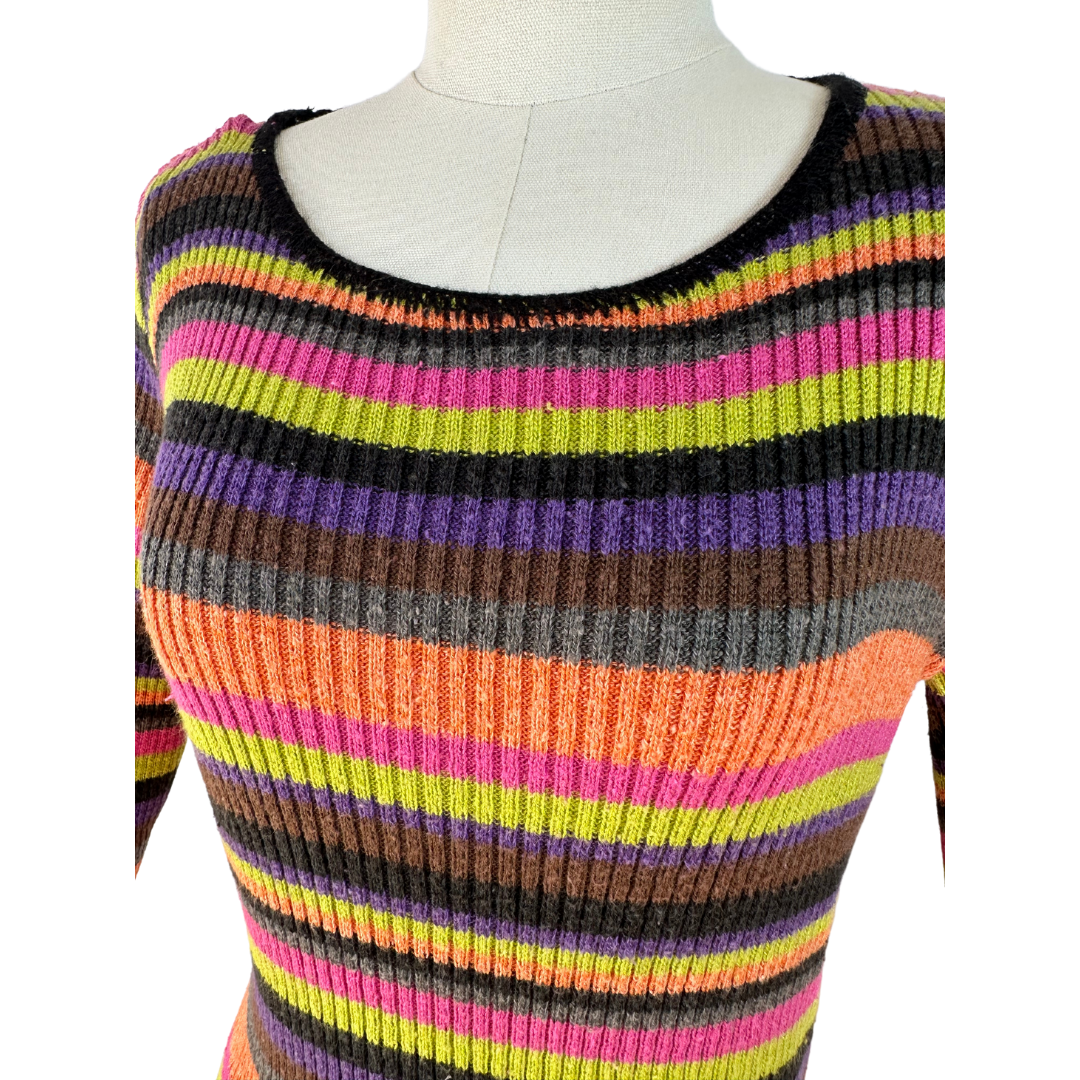 Colourful striped knit jersey - M