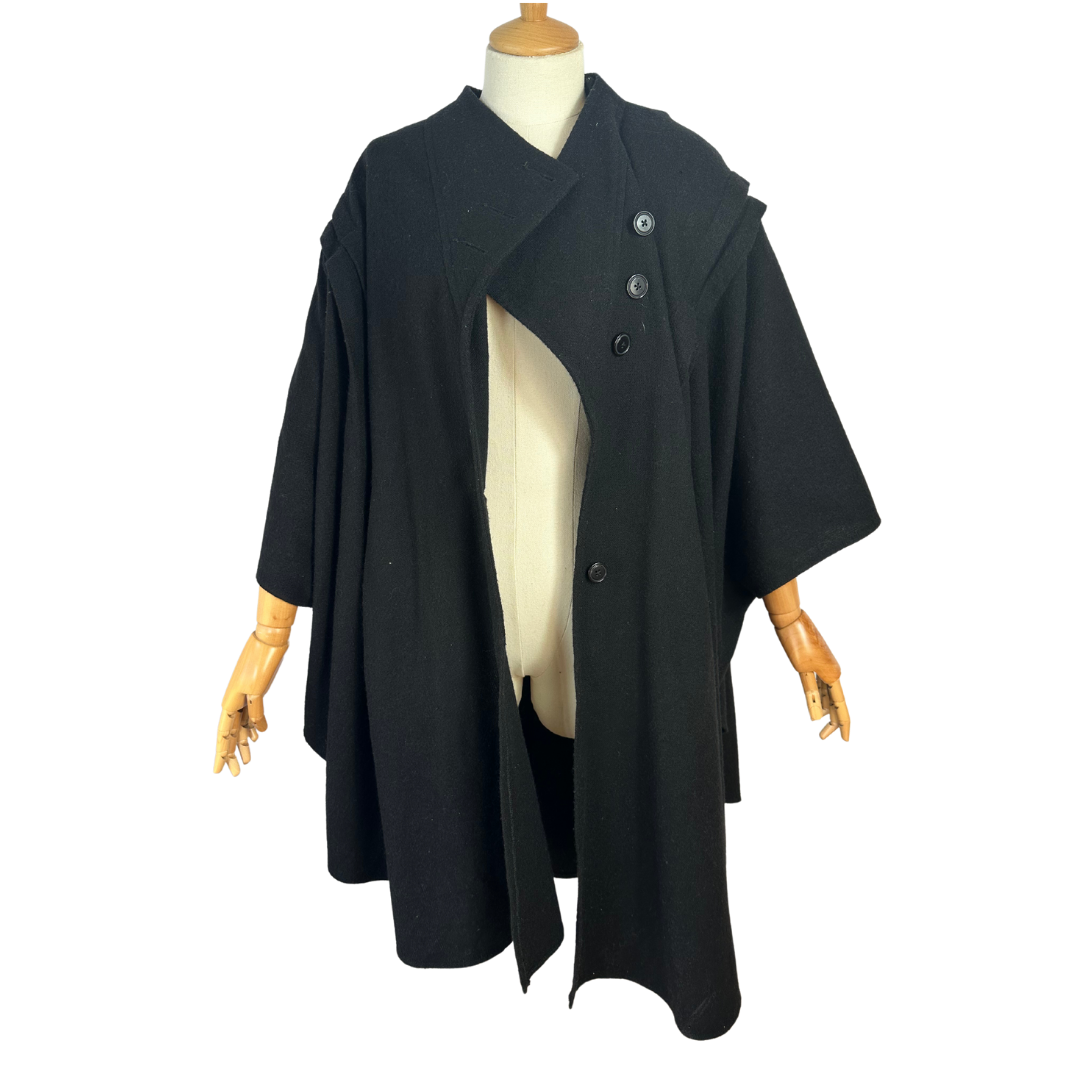 Black vintage batwing coat - L