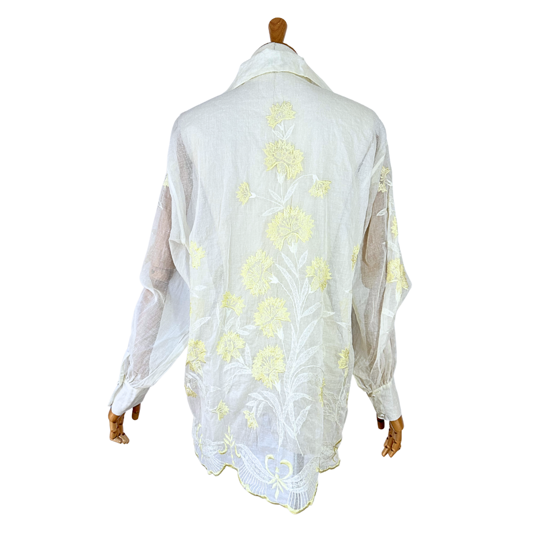 Vintage floral embroidered shirt - M