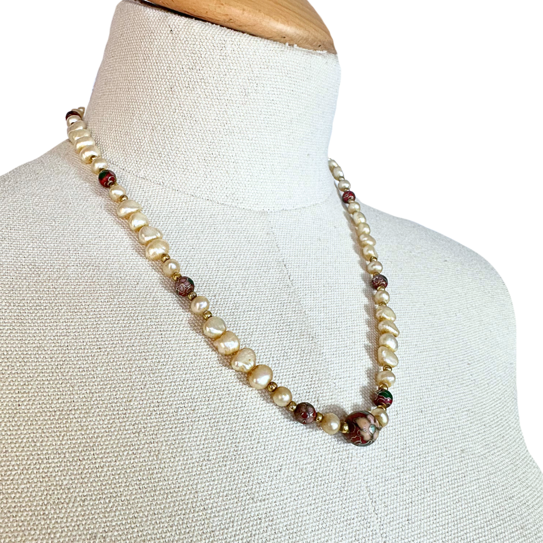 Cream vintage freshwater pearl necklace