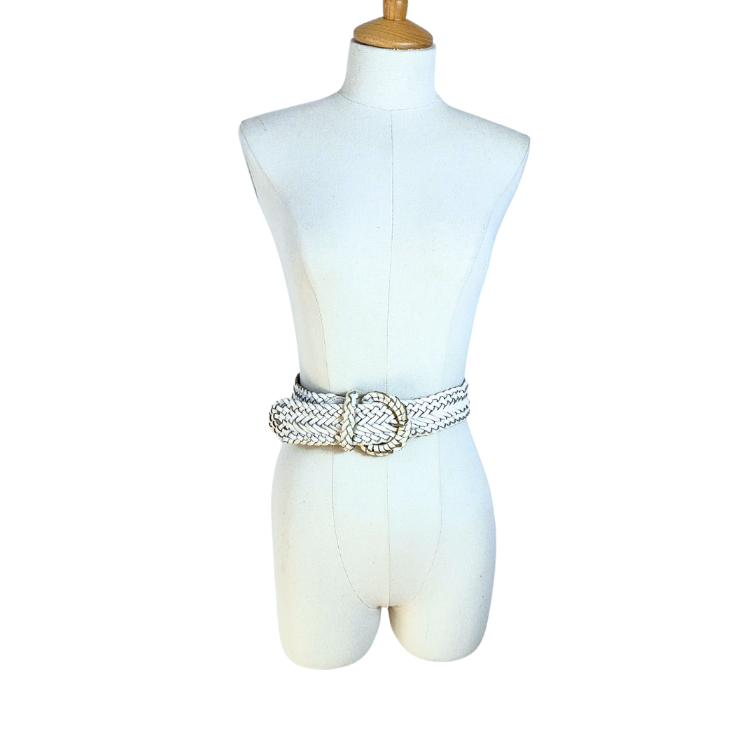 White vintage braided leather belt - M