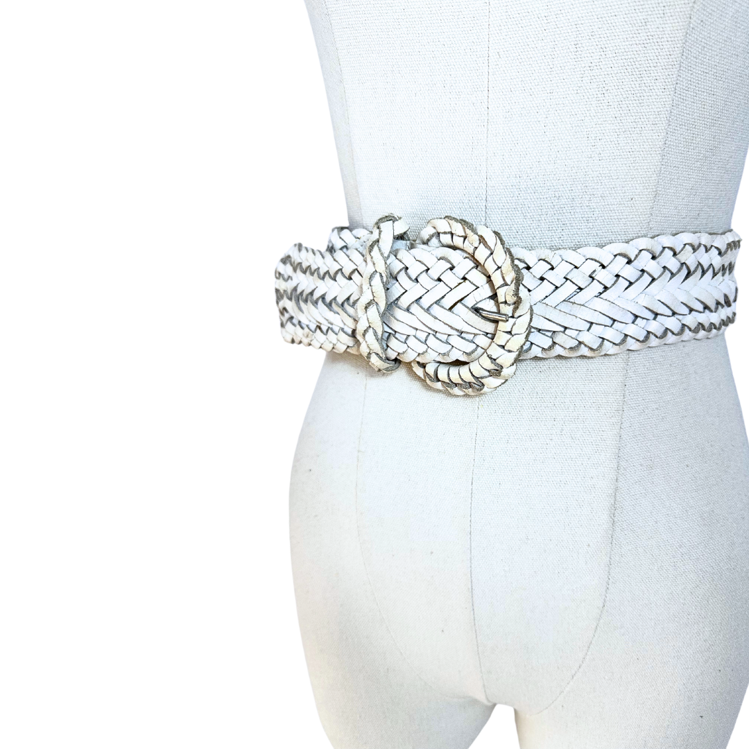 White vintage braided leather belt - M