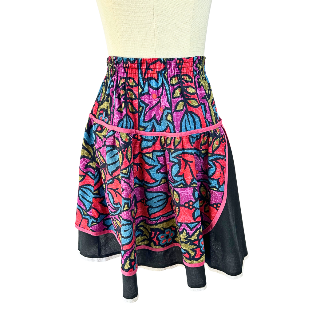 Colourful vintage floral skirt - S