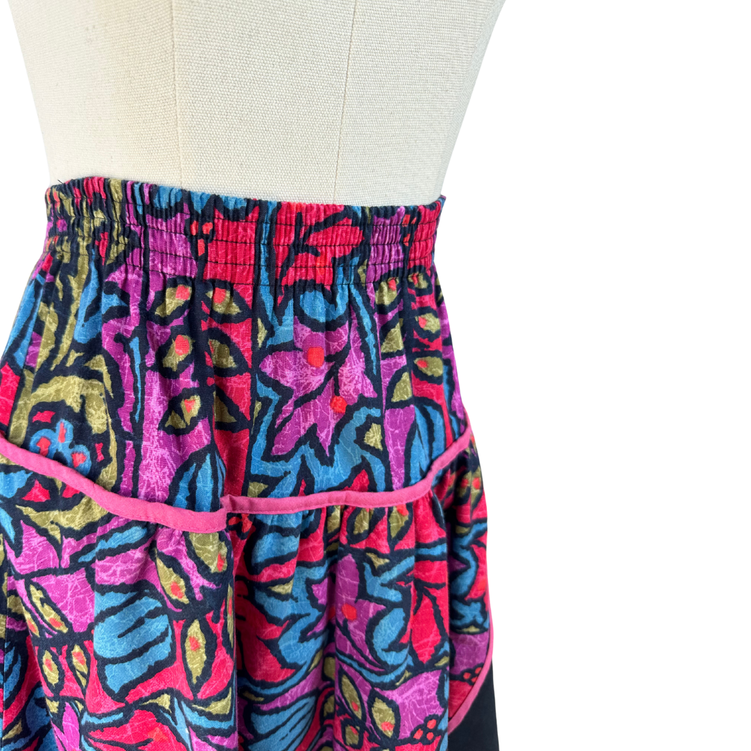 Colourful vintage floral skirt - S