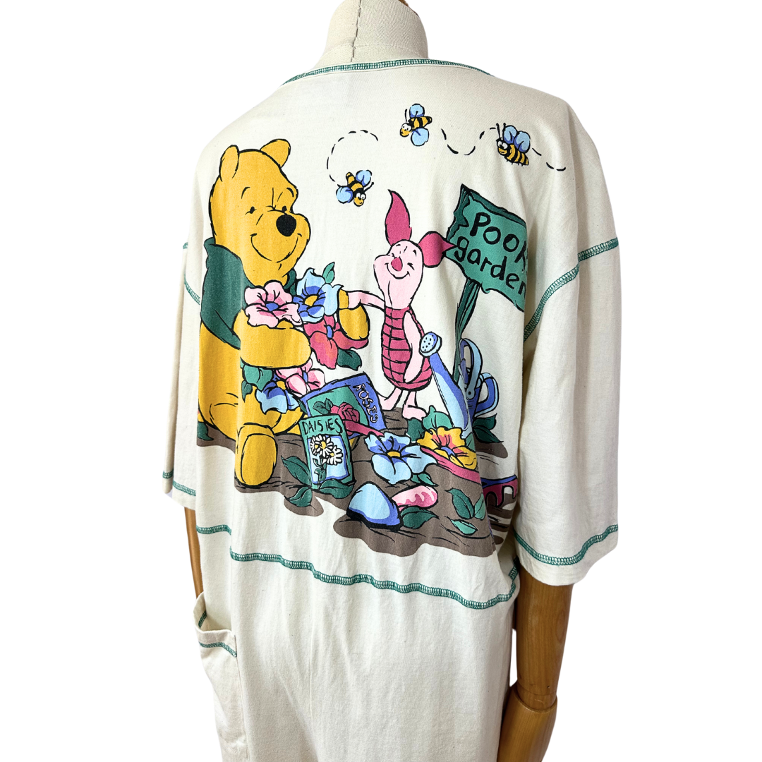 Vintage Winnie the Pooh sleepwear romper - M