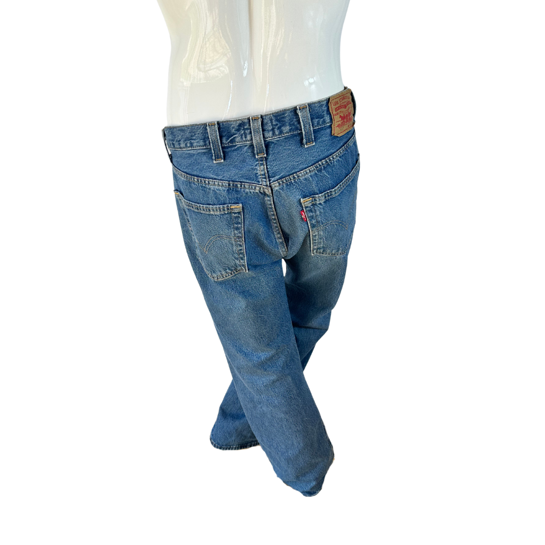 Blue Levis 501 button fly jeans - XL