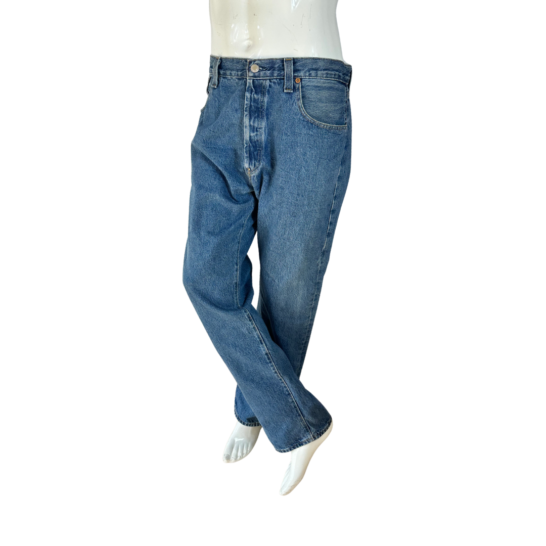 Blue Levis 501 button fly jeans - XL