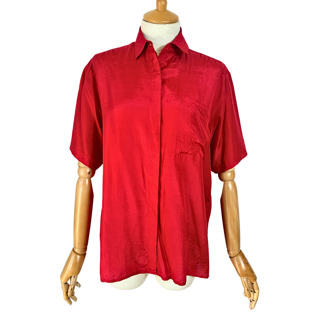 Red vintage silk shirt - M