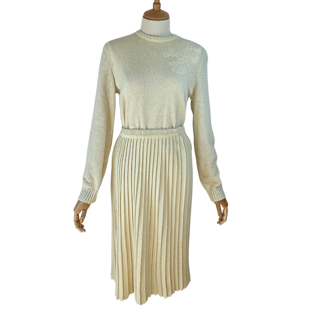 Vintage knitted top and skirt set - M