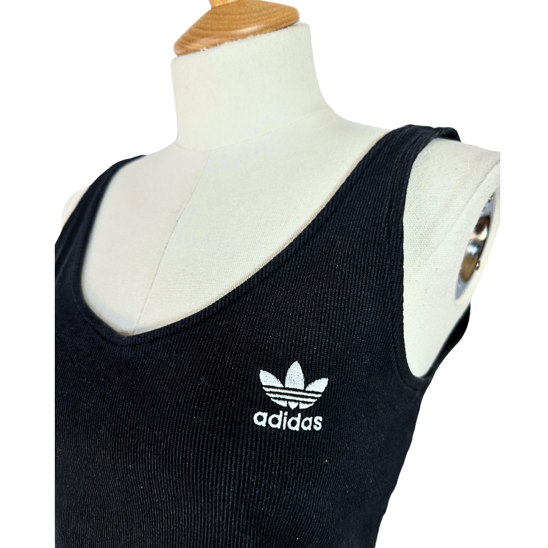 Black Adidas ribbed cropped top - M