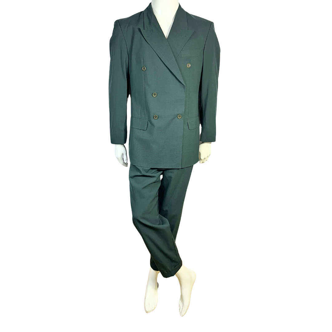 Hugo Boss suit - S/M (Free Delivery)