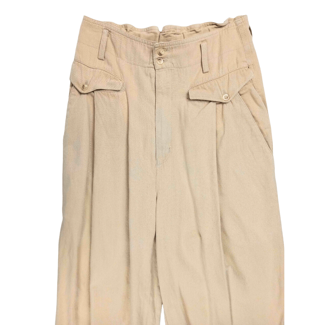 High-waisted pants with pleats - XS/S